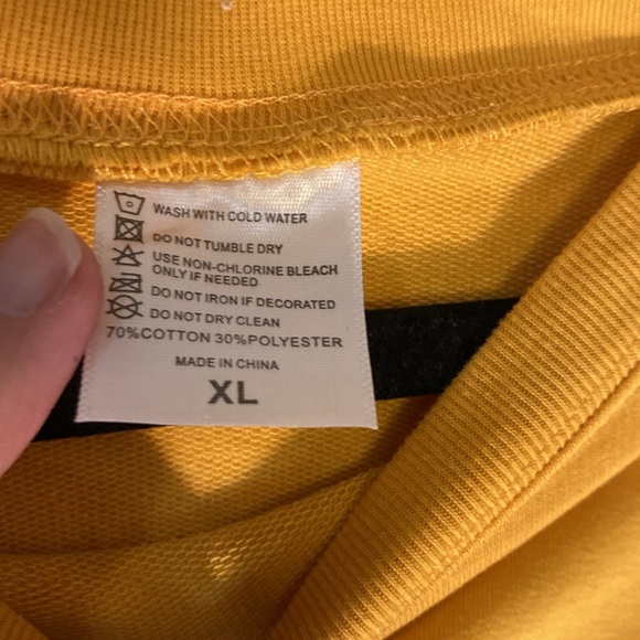 Yellow 'Be The Light' Sweatshirt XL - Picture 3 of 4